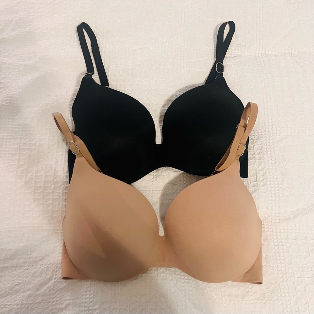 Victorias Secret Incredible Bra Bundle 32DD